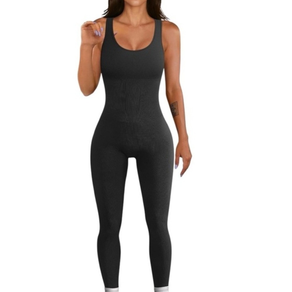 OQQ Women Black Ribbed Scoop Neck Sleeveless Full Length Bodysuit Jumpsuit M